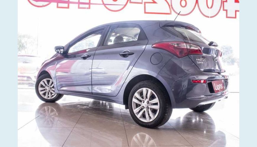 HYUNDAI HB 20 1.0 COMFORT PLUS TURBO (FLEX) - AZUL - 2017 Foto 10 (Grande)
