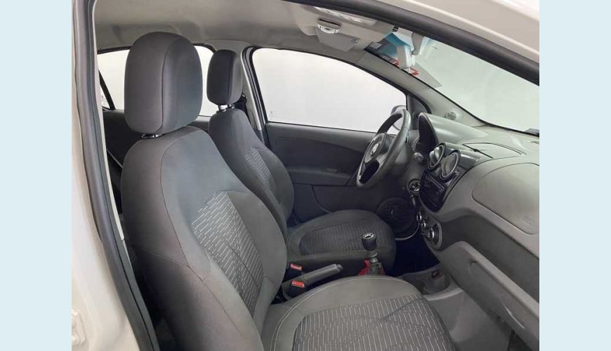 FIAT PALIO ATTRACTIVE 1.0 EVO (FLEX) - BRANCO - 2016 Foto 10 (Grande)