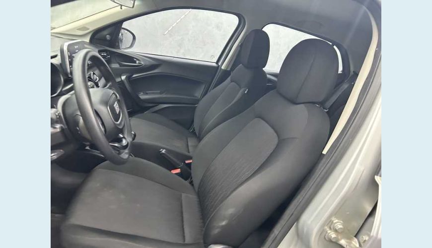 FIAT ARGO DRIVE 1.0 (FLEX) - PRATA - 2023 Foto 10 (Grande)