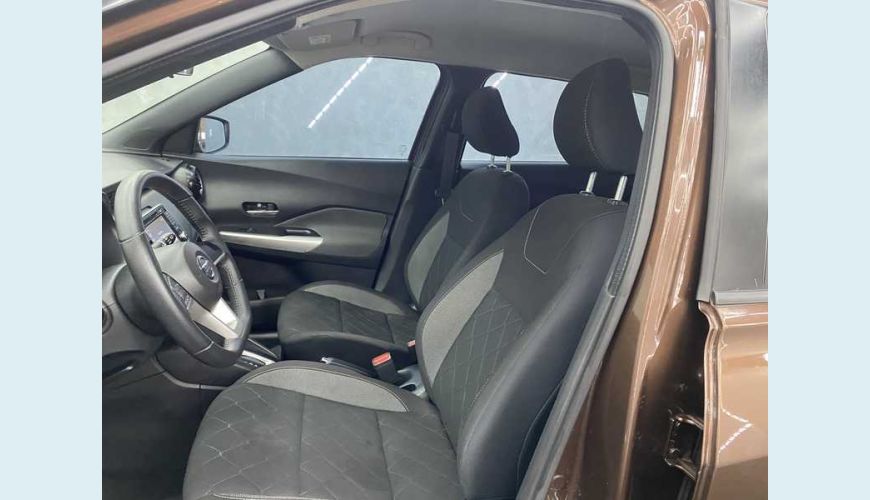 NISSAN KICKS 1.6 SV CVT (FLEX) - MARROM - 2018 Foto 10 (Grande)