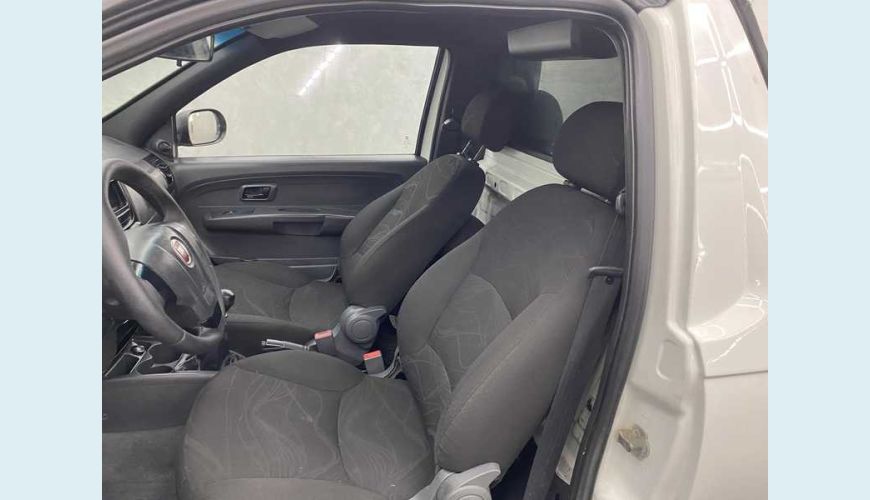 FIAT STRADA HARD WORKING 1.4 (FLEX) (CABINE SIMPLES) - BRANCO - 2020 Foto 10 (Grande)