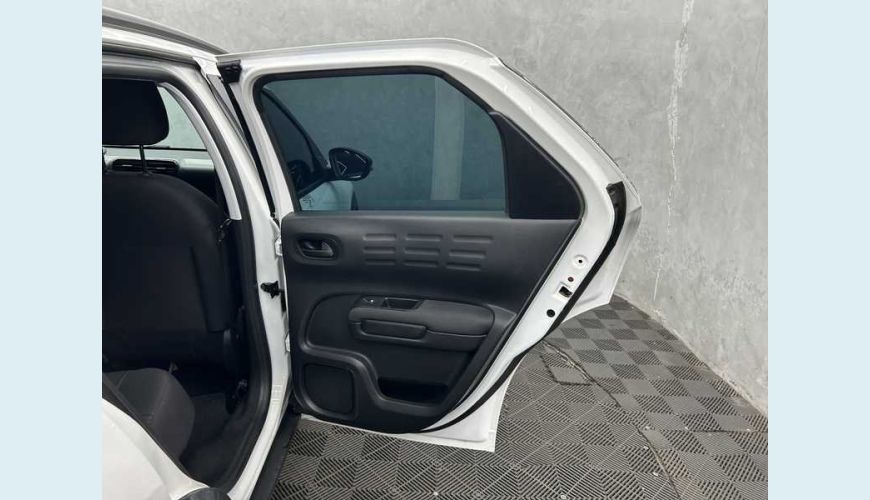 CITROËN C4 CACTUS 1.6 FEEL (AUT) (FLEX) - BRANCO - 2022 Foto 10 (Grande)