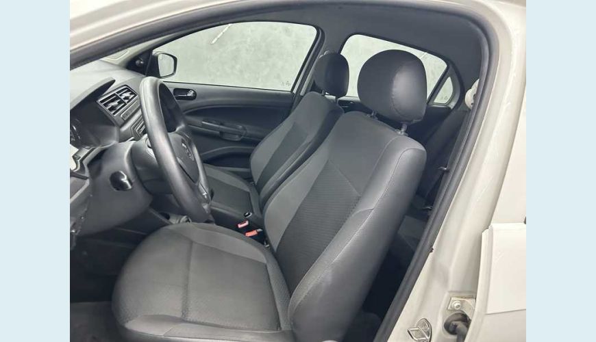 VOLKSWAGEN GOL 1.0 12V (FLEX) - BRANCO - 2023 Foto 10 (Grande)