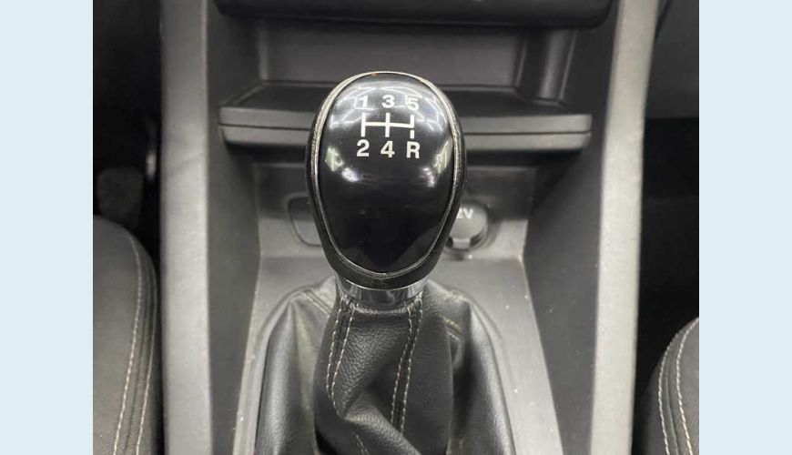 FORD KA SE 1.0 (FLEX) - PRATA - 2015 Foto 10 (Grande)