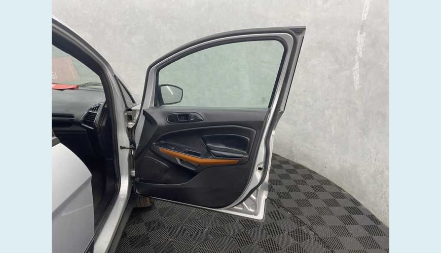 FORD ECOSPORT STORM 2.0 16V 4WD (AUT) (FLEX) - PRATA - 2020 Foto 10 (Grande)