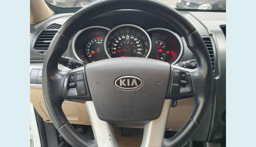 KIA SORENTO 2.4 16V AUT. 4P - BRANCO - 2012 Foto 10 (Grande)