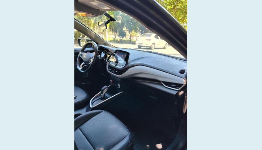CHEVROLET ONIX PLUS 10TAT PR2 - PRETO - 2024 Foto 10 (Grande)