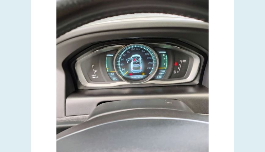 VOLVO XC60 - PRATA - 2014 Foto 10 (Grande)