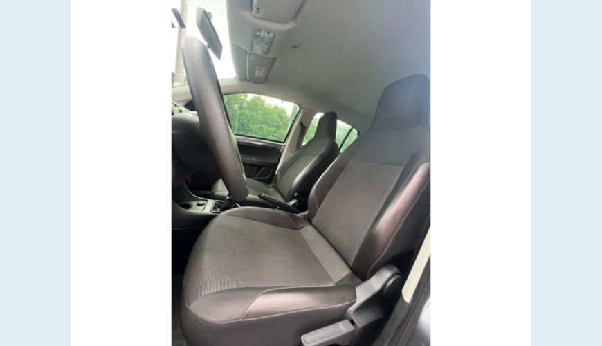 VOLKSWAGEN UP FLEX MANUAL 4P - CINZA - 2021 Foto 10 (Grande)