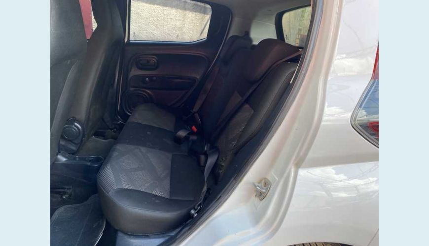 FIAT MOBI LIKE 1.0 FLEX MANUAL 4P - BRANCO - 2020 Foto 10 (Grande)