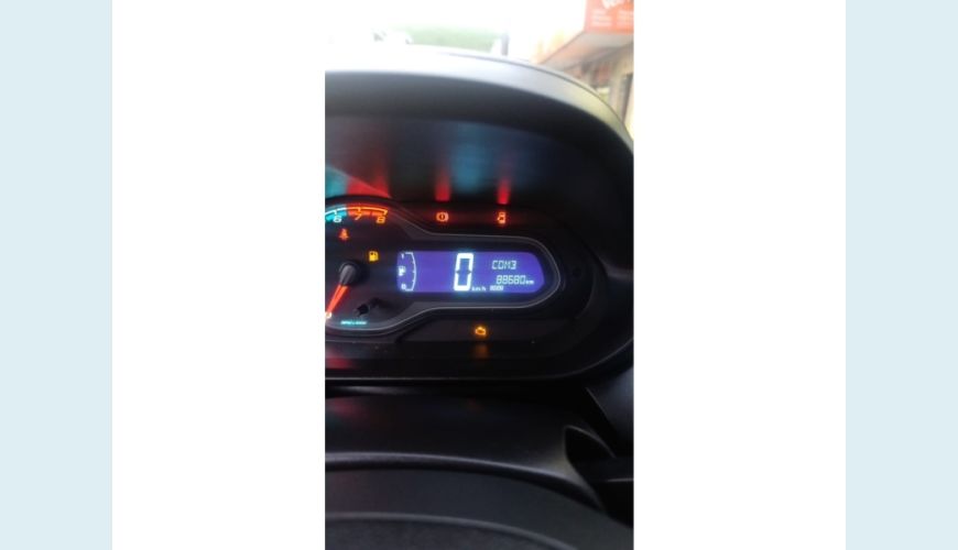 CHEVROLET ONIX FLEX MANUAL 4P - PRATA - 2015 Foto 10 (Grande)