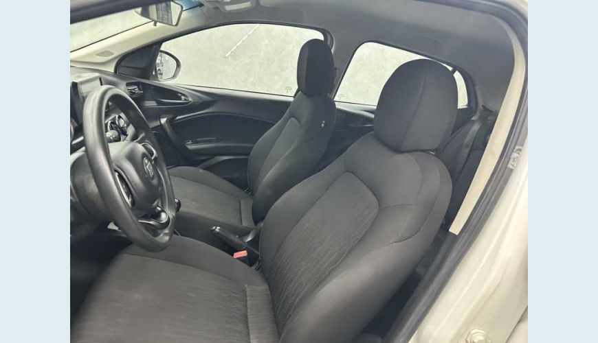 FIAT ARGO 1.0 FLEX MANUAL 4P - BRANCO - 2022 Foto 10 (Grande)