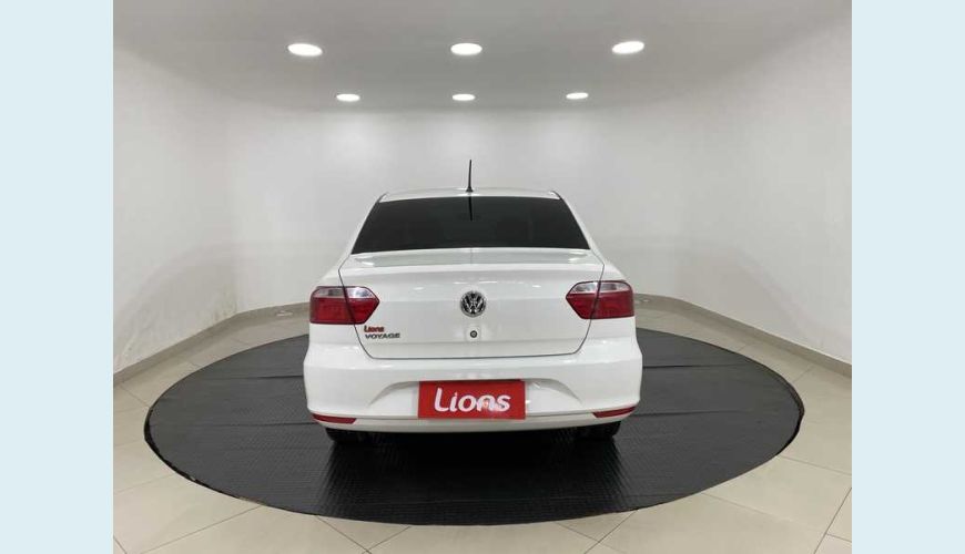 VOLKSWAGEN VOYAGE 1.6 MSI 8V FLEX MANUAL 4P - BRANCO - 2019 Foto 10 (Grande)