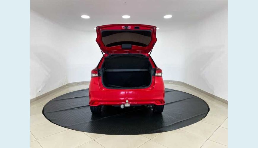TOYOTA YARIS XLS 1.5 FLEX AUT. 4P - VERMELHO - 2019 Foto 10 (Grande)