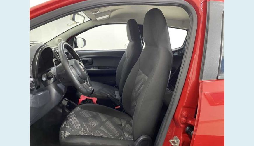 FIAT MOBI EVO LIKE 1.0 FLEX MANUAL 4P - VERMELHO - 2019 Foto 10 (Grande)