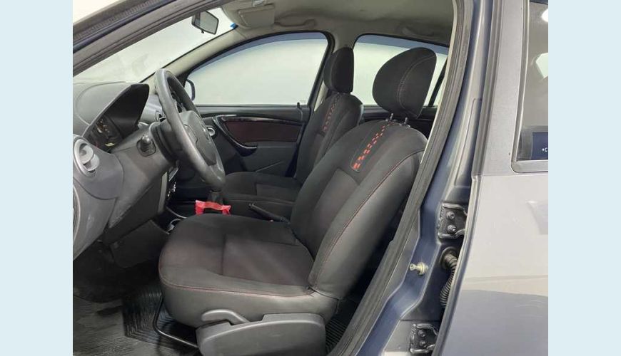RENAULT SANDERO STEPWAY 1.6 16V FLEX MANUAL 4P - CINZA - 2012 Foto 10 (Grande)
