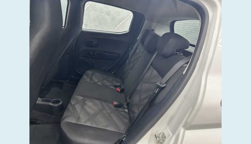 FIAT MOBI LIKE 1.0 FLEX MANUAL 4P - BRANCO - 2021 Foto 10 (Grande)
