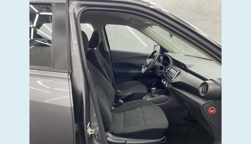 NISSAN KICKS SENSE 1.6 FLEX AUT. 4P - CINZA - 2022 Foto 10 (Grande)