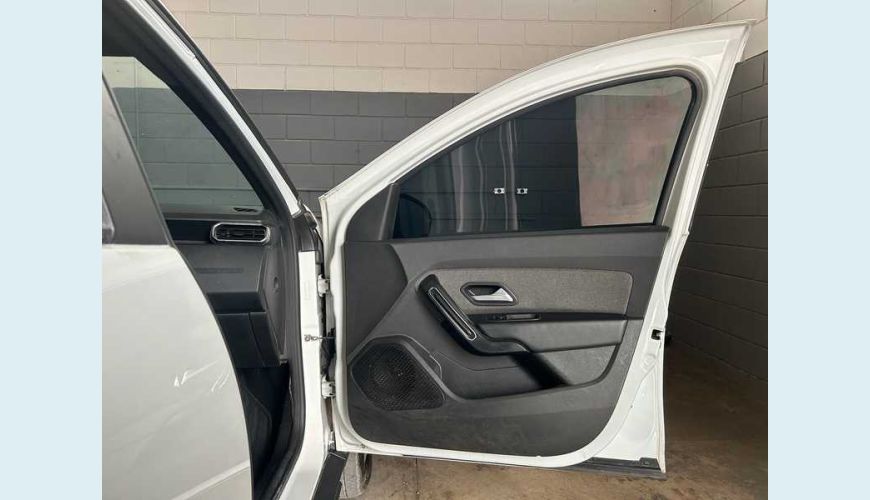 RENAULT DUSTER INTENSE 1.6 16V FLEX AUT. 4P - BRANCO - 2024 Foto 10 (Grande)