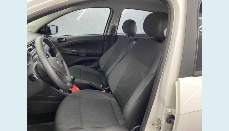 VOLKSWAGEN VOYAGE 1.6 MSI 8V FLEX MANUAL 4P - BRANCO - 2021 Foto 10 (Grande)