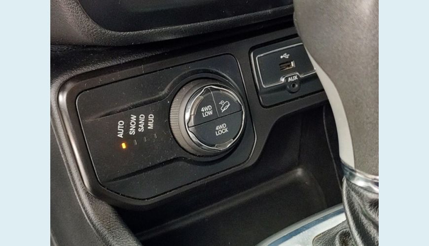 JEEP RENEGADE DIESEL AUT. 4P - BRANCO - 2021 Foto 10 (Grande)