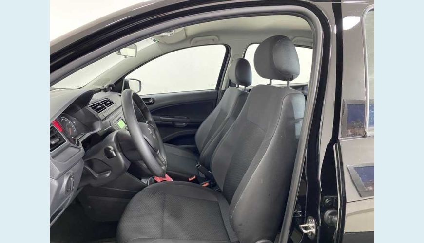 VOLKSWAGEN GOL 1.6 FLEX MANUAL 4P - PRETO - 2021 Foto 10 (Grande)