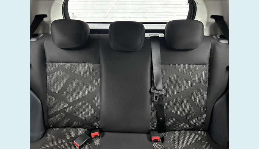 FIAT MOBI LIKE 1.0 FLEX MANUAL 4P - BRANCO - 2022 Foto 10 (Grande)