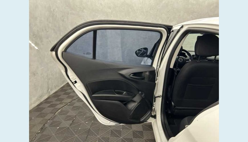 FIAT ARGO DRIVE FIREFLY 1.0 FLEX MANUAL 4P - BRANCO - 2020 Foto 10 (Grande)