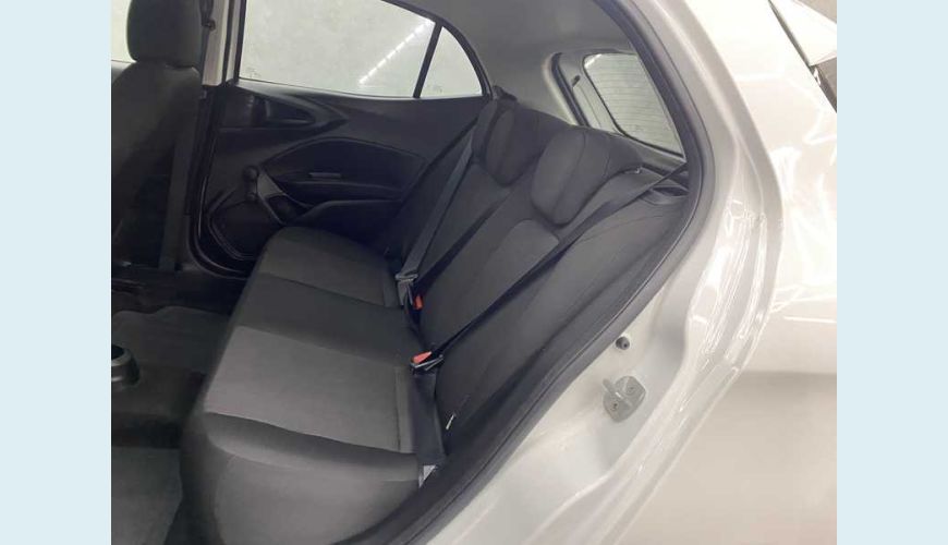 FIAT ARGO 1.0 FLEX MANUAL 4P - PRATA - 2023 Foto 10 (Grande)