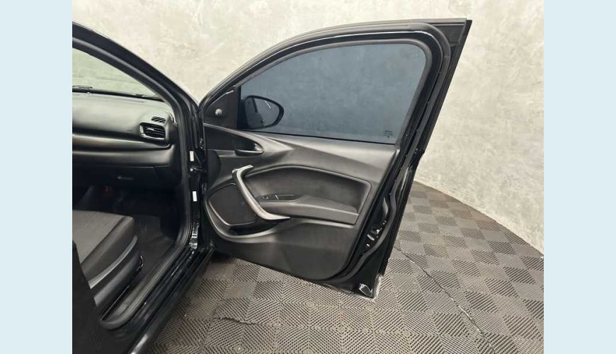 FIAT ARGO DRIVE 1.0 FLEX MANUAL 4P - PRETO - 2025 Foto 10 (Grande)