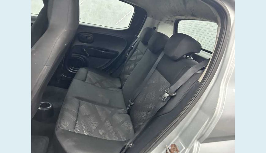 FIAT MOBI LIKE 1.0 FLEX MANUAL 4P - PRATA - 2022 Foto 10 (Grande)