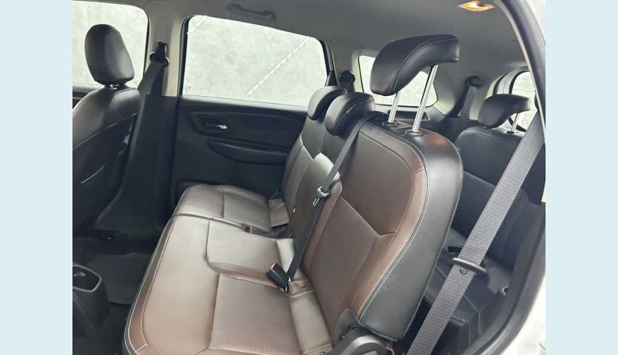 CHEVROLET SPIN PREMIER 7S 1.8 FLEX AUT. 4P - BRANCO - 2022 Foto 10 (Grande)