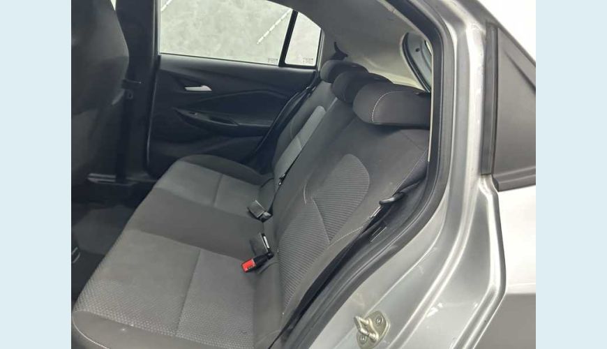 CHEVROLET ONIX LT 1.0 FLEX MANUAL 4P - PRATA - 2023 Foto 10 (Grande)