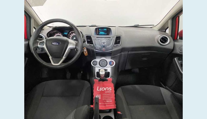 FORD FIESTA SE 1.6 16V FLEX MANUAL 4P - VERMELHO - 2018 Foto 10 (Grande)