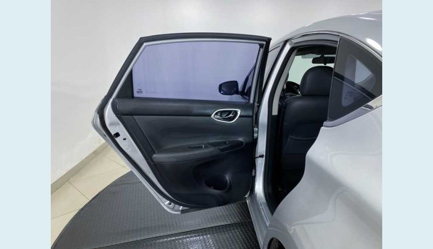 NISSAN SENTRA SV 2.0 16V FLEX AUT. 4P - PRATA - 2014 Foto 10 (Grande)