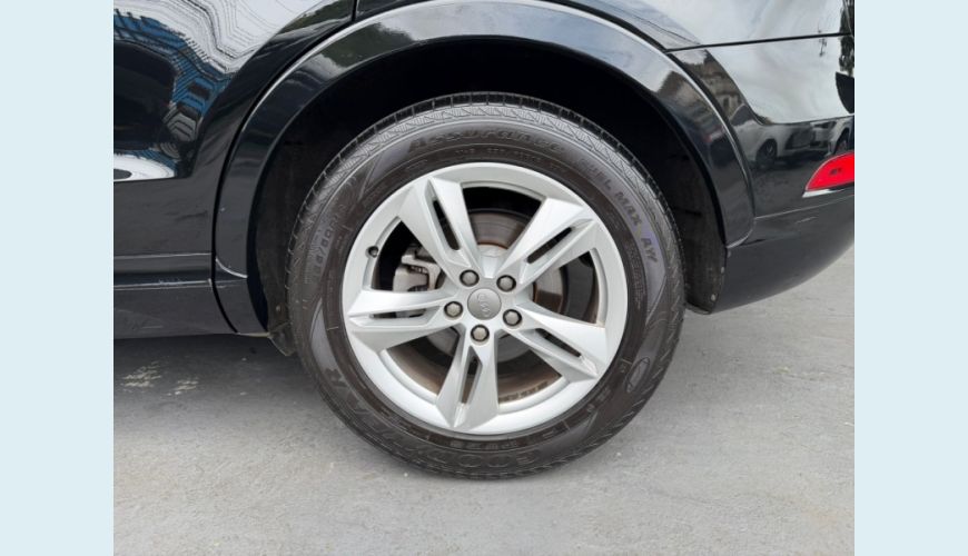 AUDI Q3 - PRETO - 2017 Foto 10 (Grande)