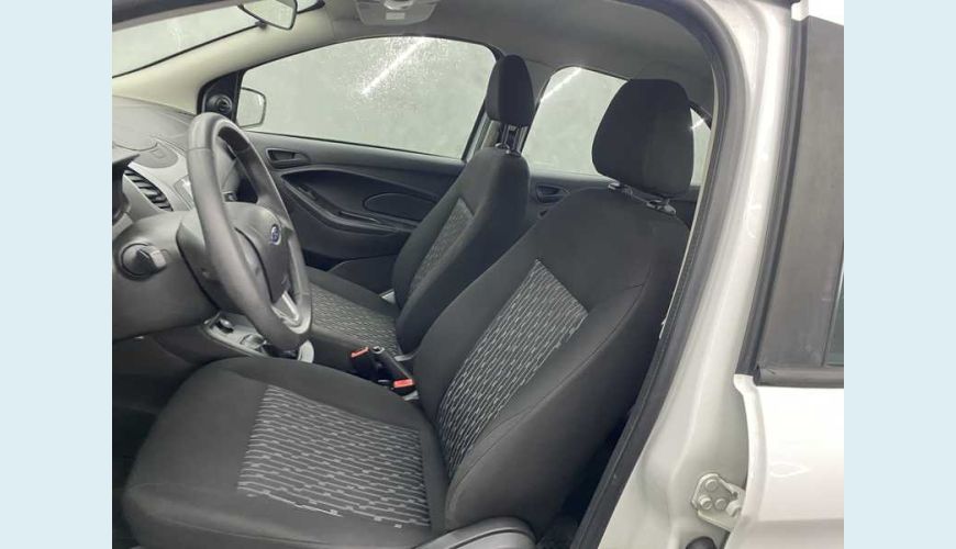 FORD KA SEDAN SE 1.5 12V FLEX MANUAL 4P - BRANCO - 2020 Foto 10 (Grande)