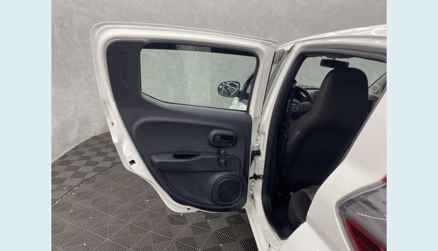 FIAT MOBI LIKE 1.0 FLEX MANUAL 4P - BRANCO - 2020 Foto 10 (Grande)