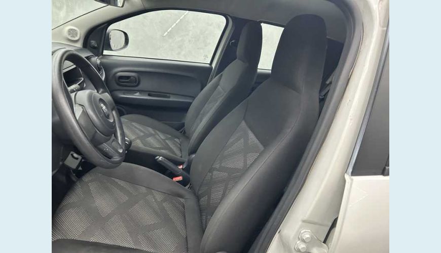 FIAT MOBI LIKE 1.0 FLEX MANUAL 4P - BRANCO - 2023 Foto 10 (Grande)