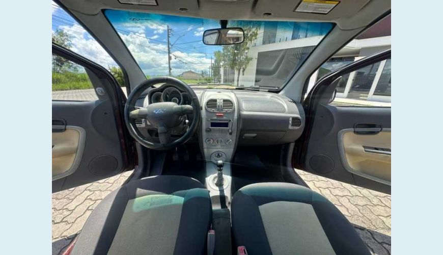 CHERY FACE 1.3 16V FLEX MANUAL 4P - VERMELHO - 2012 Foto 10 (Grande)