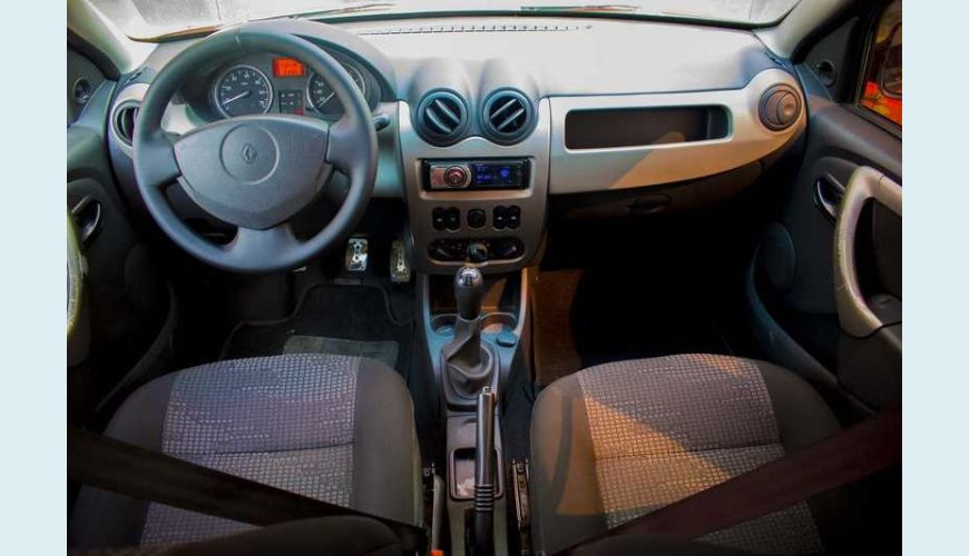 RENAULT SANDERO EXPRESSION 1.6 8V FLEX MANUAL 4P - VERMELHO - 2010 Foto 10 (Grande)