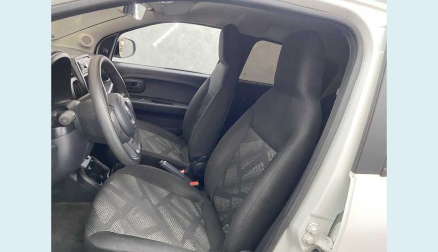 FIAT MOBI LIKE 1.0 FLEX MANUAL 4P - BRANCO - 2022 Foto 10 (Grande)
