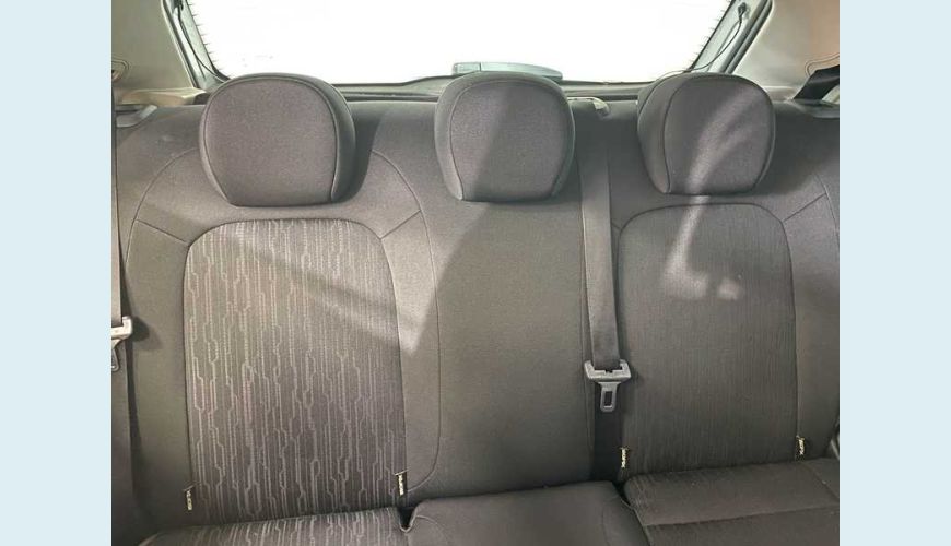FIAT ARGO DRIVE 1.0 FLEX MANUAL 4P - PRATA - 2019 Foto 10 (Grande)