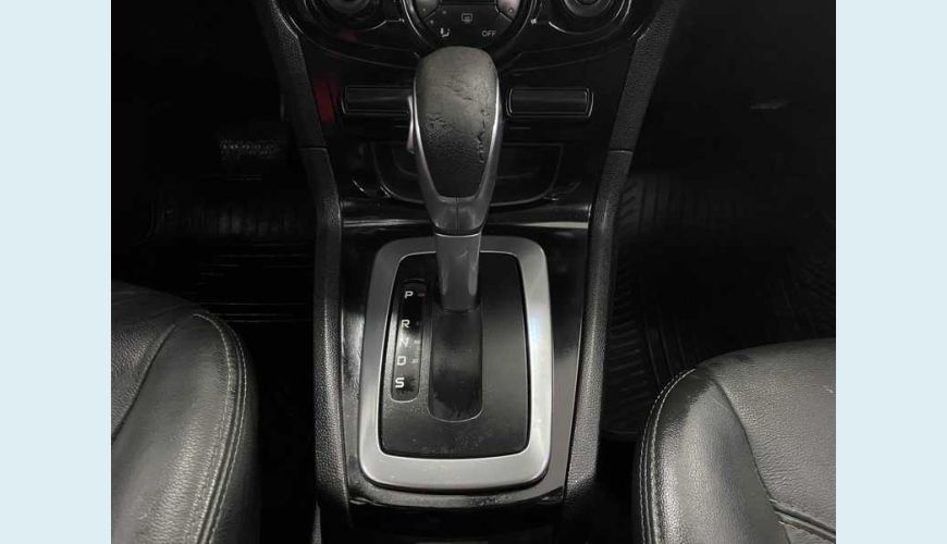 FORD FIESTA SEDAN TITANIUM POWERSHIFT 1.6 FLEX AUT. 4P - PRETO - 2014 Foto 10 (Grande)