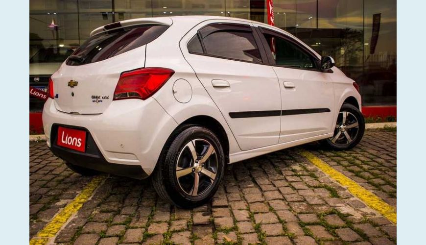 CHEVROLET ONIX LTZ 1.4 FLEX MANUAL 4P - BRANCO - 2017 Foto 10 (Grande)