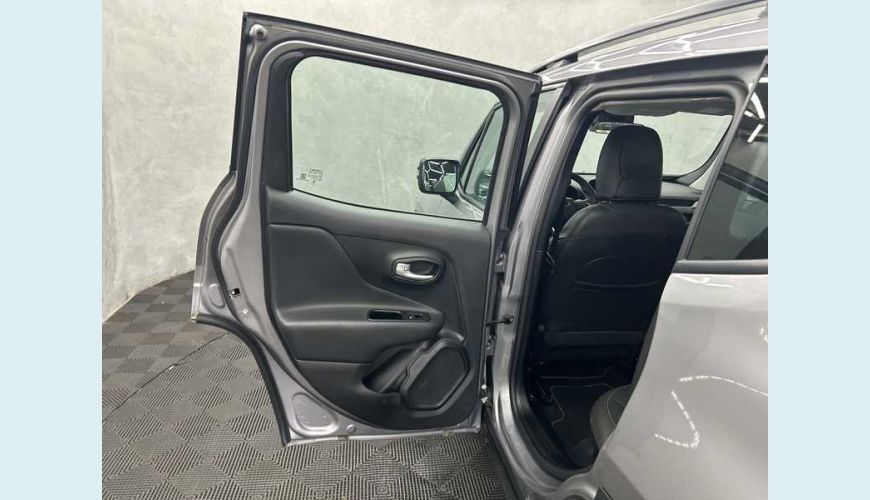 JEEP RENEGADE LONGITUDE 1.3 TURBO FLEX AUT. 4P - PRATA - 2024 Foto 10 (Grande)