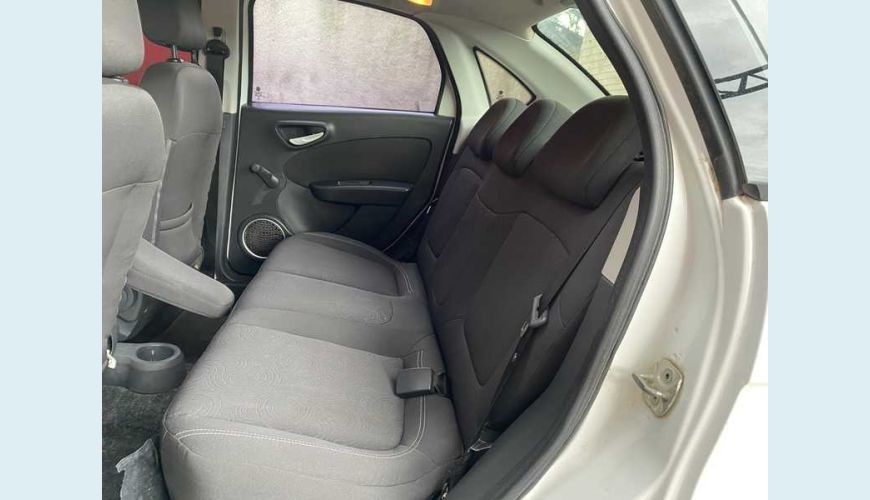 FIAT GRAND SIENA EVO ATTRACTIVE 1.4 8V FLEX MANUAL 4P - BRANCO - 2013 Foto 10 (Grande)