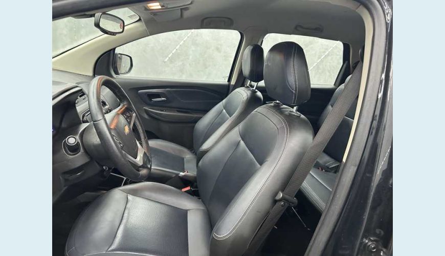 CHEVROLET SPIN PREMIER 1.8 FLEX AUT. 4P - PRETO - 2023 Foto 10 (Grande)