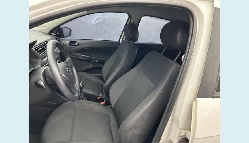 VOLKSWAGEN GOL 1.0 12V FLEX MANUAL 4P - BRANCO - 2022 Foto 10 (Grande)