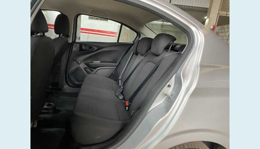 FIAT CRONOS 1.3 FLEX MANUAL 4P - PRATA - 2022 Foto 10 (Grande)